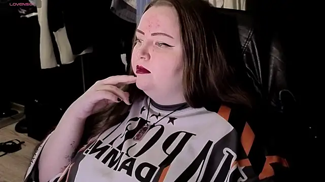 EMMA  CONNOR online show from 11-08-25, 08:40