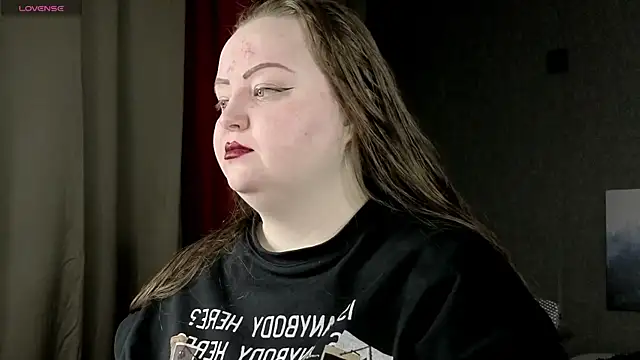 EMMA  CONNOR online show from 11-29-25, 10:13