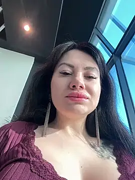 Wet  Bunny online show from 03-12-26, 06:19