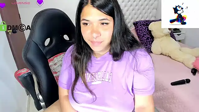 Karlathompson online show from 02-10-25, 11:13