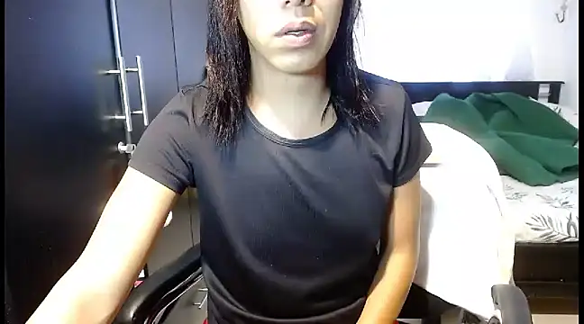 sensual nataliee online show from 12-18-24, 08:25