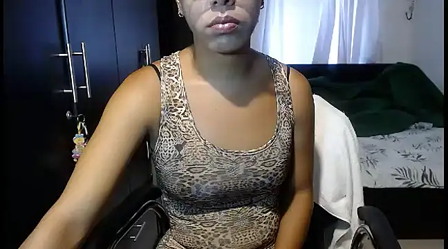 sensual nataliee online show from 12-21-24, 08:00