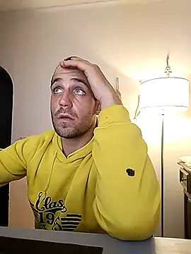 Codymc89 online show from 11-13-25, 06:51