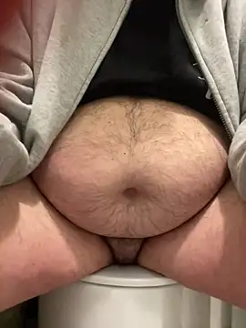 Snapshot of ANONIMO7735 chatting on 02-05-26, 10:47 ANONIMO7735 online show from 02-05-26, 10:47