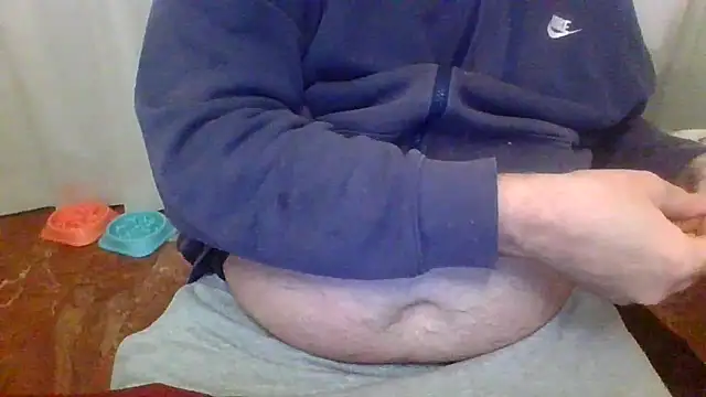 Snapshot of ANONIMO7735 chatting on 02-16-26, 06:42 ANONIMO7735 online show from 02-16-26, 06:42