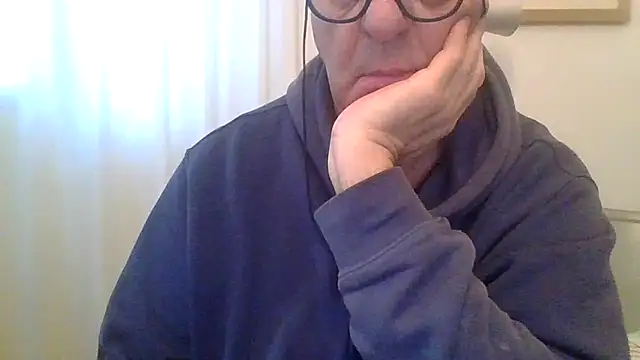 Snapshot of ANONIMO7735 chatting on 02-25-26, 06:34 ANONIMO7735 online show from 02-25-26, 06:34