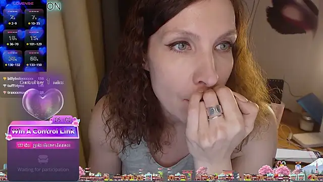 Snapshot of JohansonKatie chatting on 02-14-25, 09:21 JohansonKatie online show from 02-14-25, 09:21