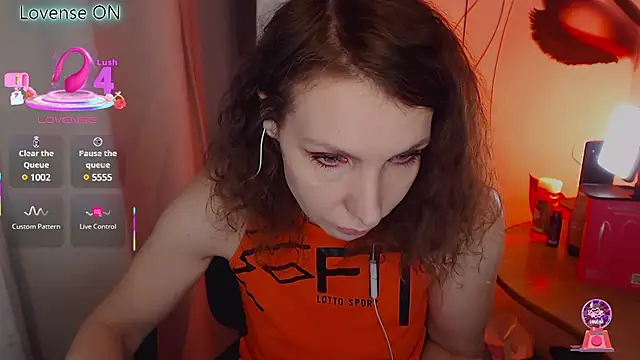 Snapshot of JohansonKatie chatting on 03-14-25, 08:32 JohansonKatie online show from 03-14-25, 08:32