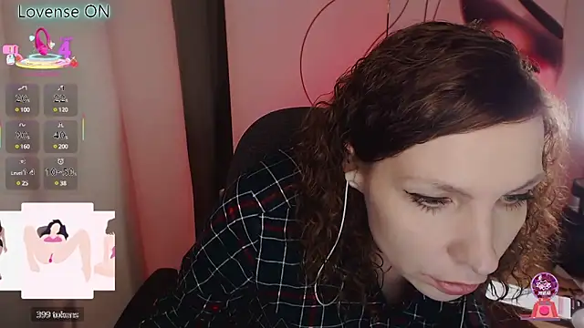 Snapshot of JohansonKatie chatting on 03-19-25, 07:29 JohansonKatie online show from 03-19-25, 07:29