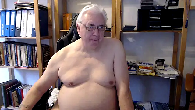 SchwanzhureXXL online show from 02-20-25, 02:57