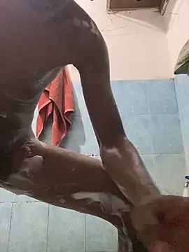 Snapshot of ditiya18 chatting on 03-01-25, 01:29 ditiya18 online show from 03-01-25, 01:29