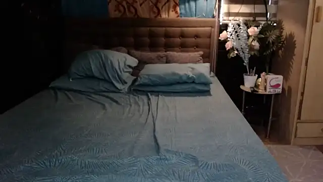 xheavenlytrans online show from 10-20-25, 12:00