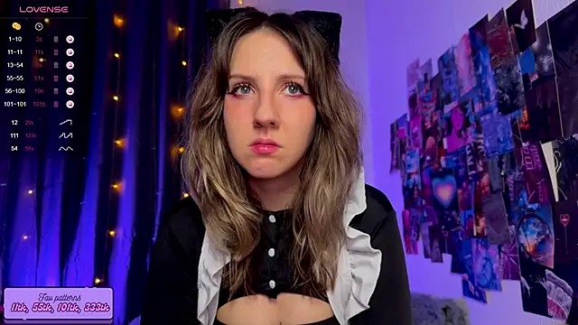 HotaruTomo online show from 10-11-25, 06:12