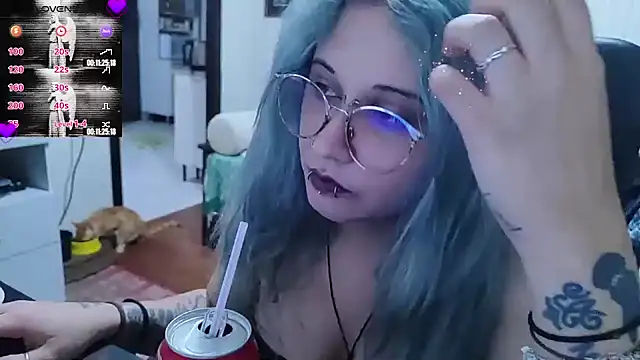 Snapshot of ElfGrey chatting on 10-03-25, 05:15 ElfGrey online show from 10-03-25, 05:15