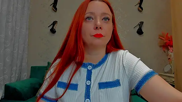 Snapshot of emilianna666 chatting on 02-04-26, 01:50 emilianna666 online show from 02-04-26, 01:50