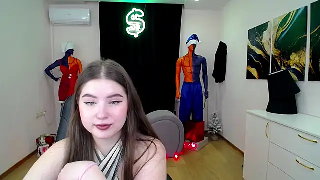 NicoleFoxery online show from 12-28-24, 09:19