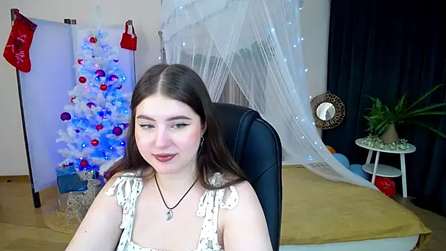 NicoleFoxery online show from 01-15-25, 09:24