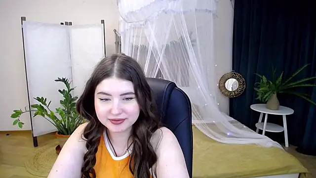 NicoleFoxery online show from 01-17-25, 09:28