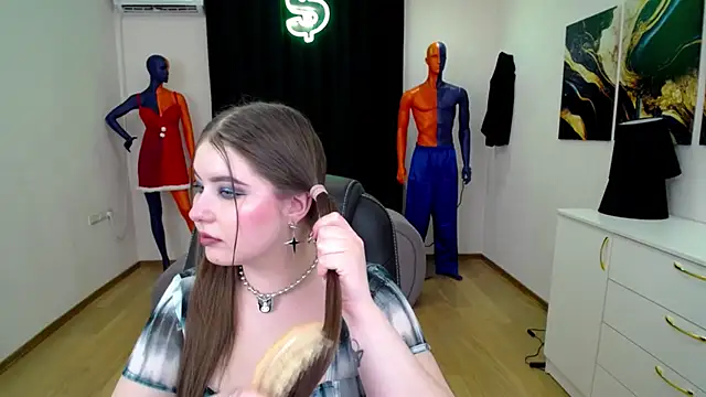 NicoleFoxery online show from 01-20-25, 09:22
