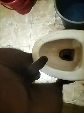 Snapshot of naxus@xh chatting on 10-18-25, 03:13 naxusxh online show from 10-18-25, 03:13