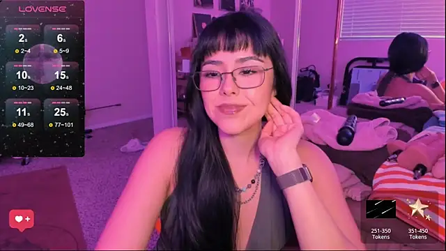 Evie-Luna online show from 03-01-25, 01:32