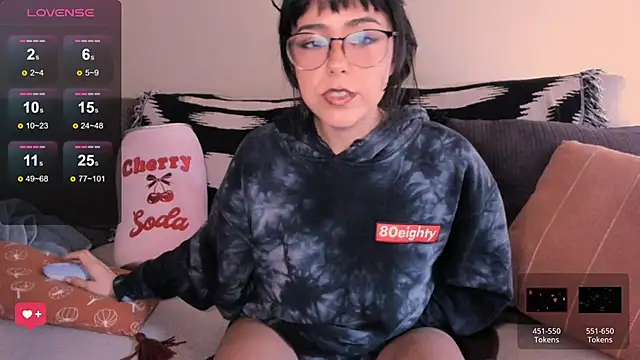 Evie-Luna online show from 11-28-25, 10:12