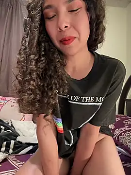 marylr2 online show from 12-10-24, 07:16