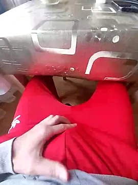 MlodyDres online show from 10-15-25, 06:46