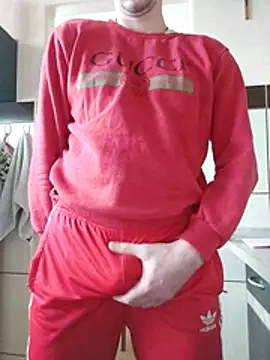 MlodyDres online show from 10-30-25, 09:11