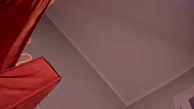 Snapshot of Betty_Pink chatting on 12-09-24, 08:12 Betty Pink online show from 12-09-24, 08:12