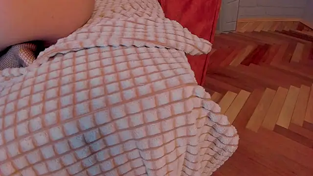 Snapshot of Betty_Pink chatting on 02-12-25, 04:55 Betty Pink online show from 02-12-25, 04:55