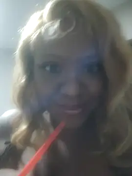 Snapshot of 6lue6a6y69 chatting on 01-01-25, 05:01 6lue6a6y69 online show from 01-01-25, 05:01