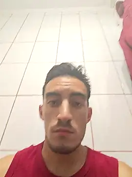 Snapshot of TommyMomentum chatting on 11-28-25, 07:11 TommyMomentum online show from 11-28-25, 07:11