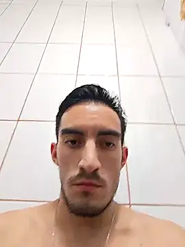 Snapshot of TommyMomentum chatting on 12-02-25, 08:15 TommyMomentum online show from 12-02-25, 08:15