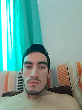 Snapshot of TommyMomentum chatting on 01-05-26, 08:23 TommyMomentum online show from 01-05-26, 08:23