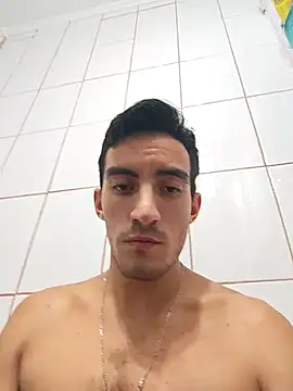 Snapshot of TommyMomentum chatting on 02-13-26, 05:36 TommyMomentum online show from 02-13-26, 05:36