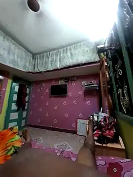 tz143143 online show from 09-24-25, 06:00