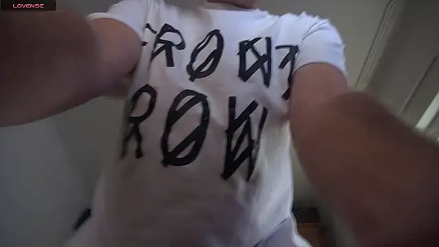 iliebetights online show from 01-15-26, 12:43