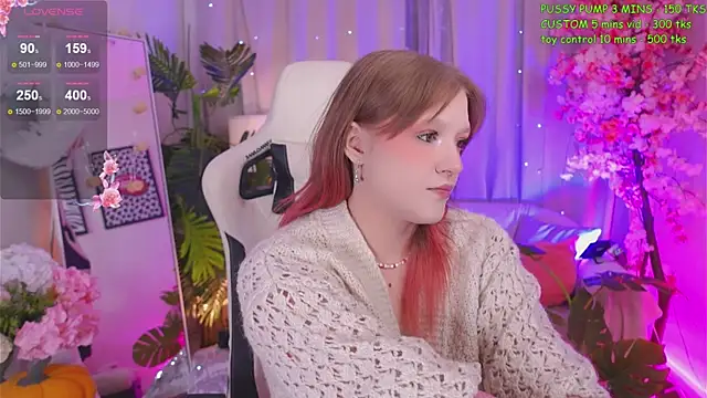 Snapshot of Crazy_Wine chatting on 11-24-25, 05:29 Crazy Wine online show from 11-24-25, 05:29