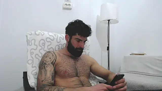 Verycutex online show from 02-22-25, 10:31