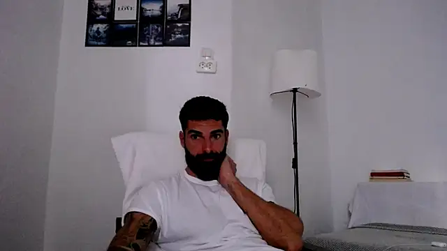 Verycutex online show from 10-20-25, 06:47