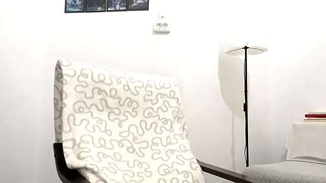 Verycutex online show from 11-28-25, 07:33