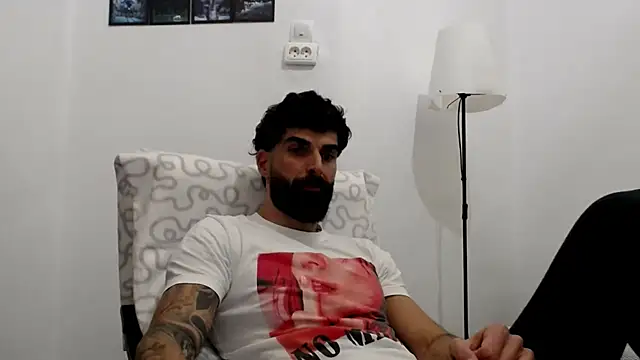 Verycutex online show from 02-06-26, 01:25