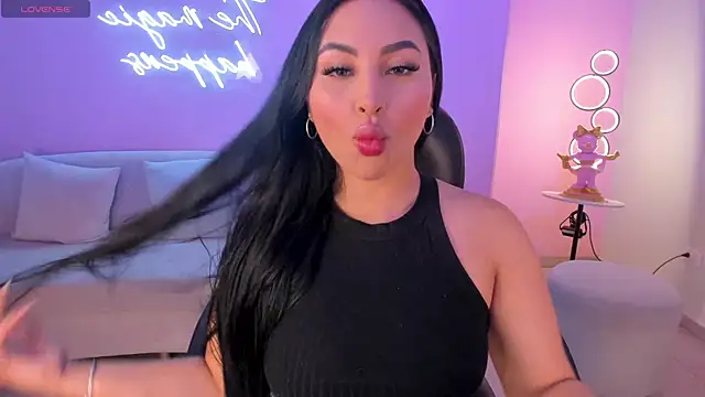 MiaRoberts1 online show from 10-25-25, 12:34