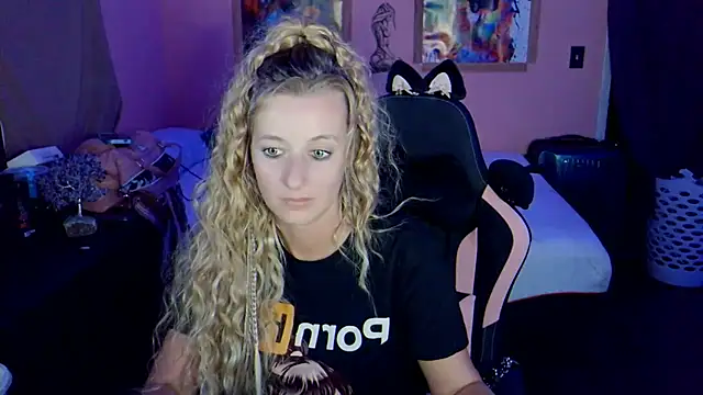 AsiaGoesPro online show from 12-19-25, 08:43