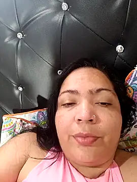 NIKOLE1301 online show from 02-05-25, 08:14