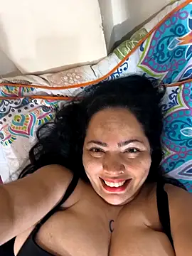 NIKOLE1301 online show from 11-04-25, 02:38