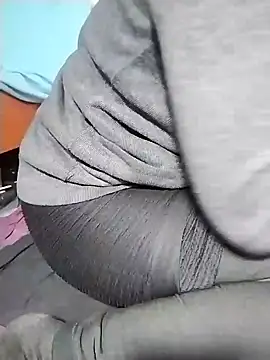 loveyou246 online show from 01-30-25, 02:16