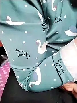 loveyou246 online show from 03-01-25, 08:02