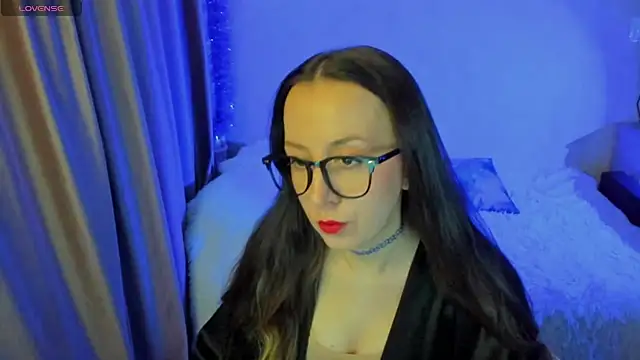 CurlySteph online show from 10-23-25, 04:39